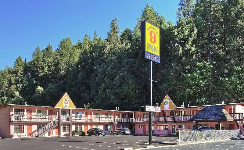 ホテル National 9 Inn  Placerville