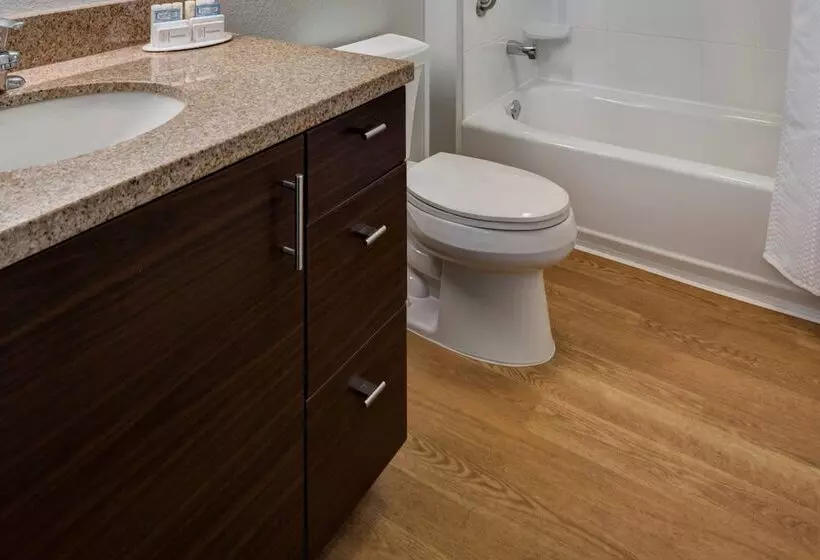 Отель Towneplace Suites By Marriott Monroe