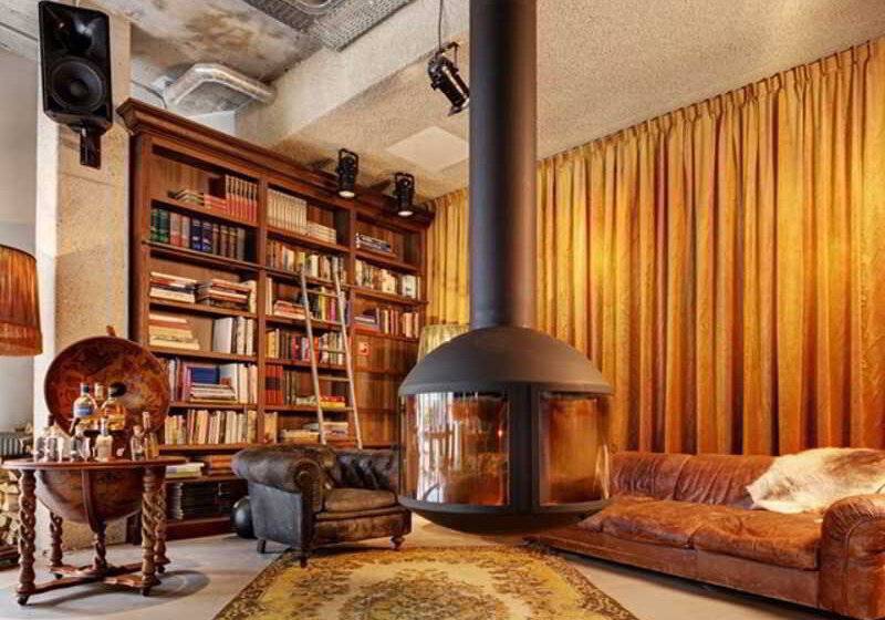 ホテル V Nesplein