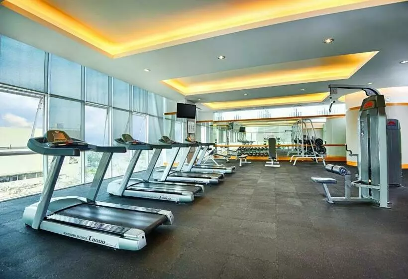 Отель Zenith Kuantan