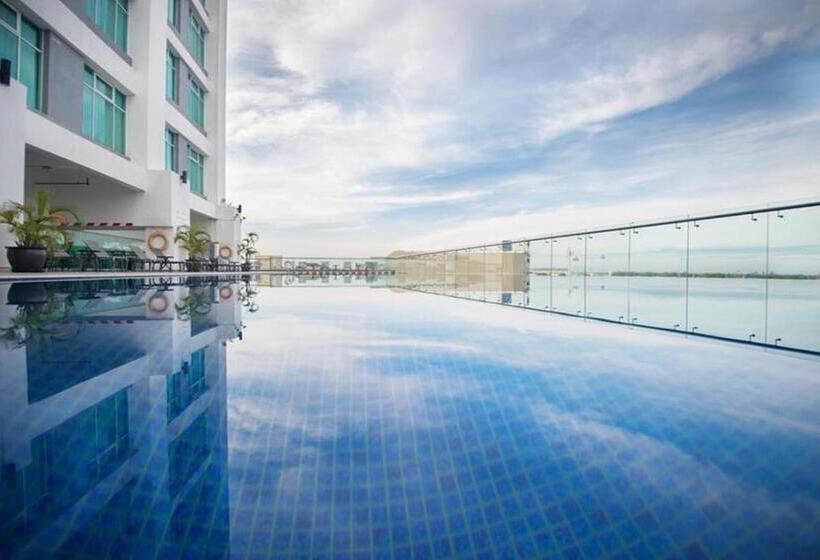 호텔 Zenith Kuantan