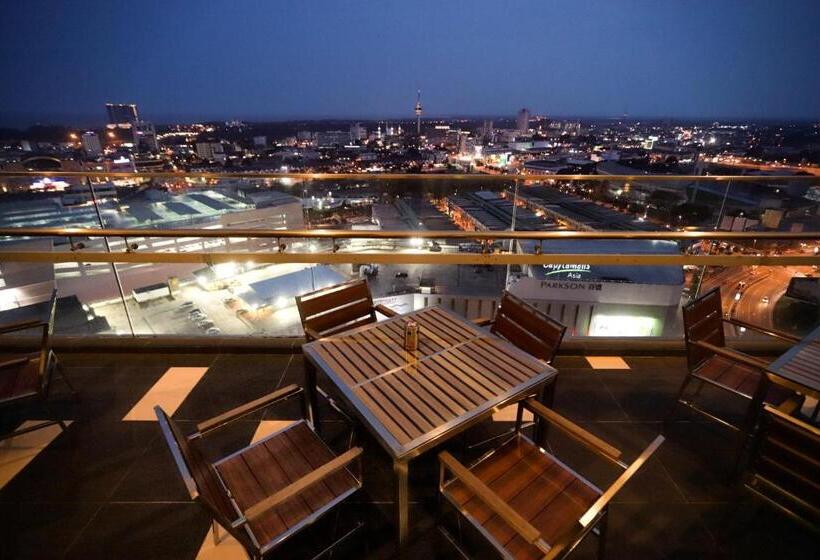 호텔 Zenith Kuantan