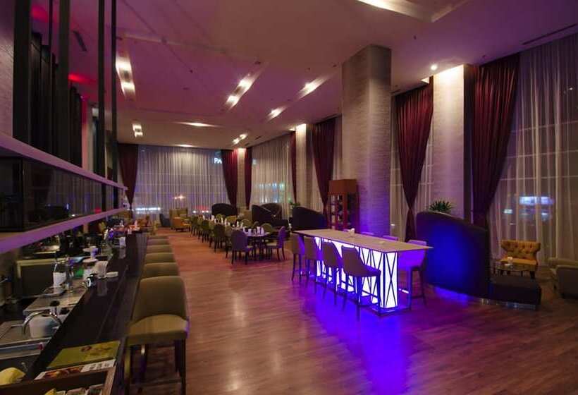 호텔 Zenith Kuantan