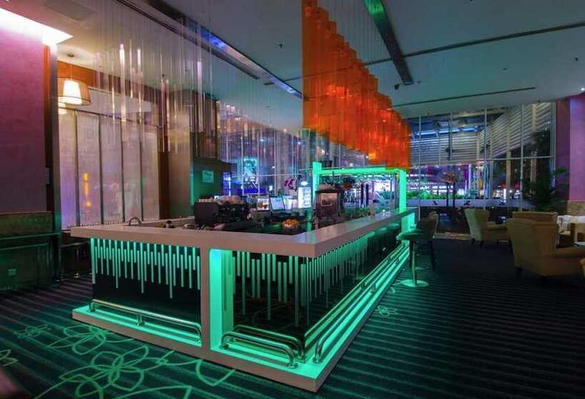 호텔 Zenith Kuantan