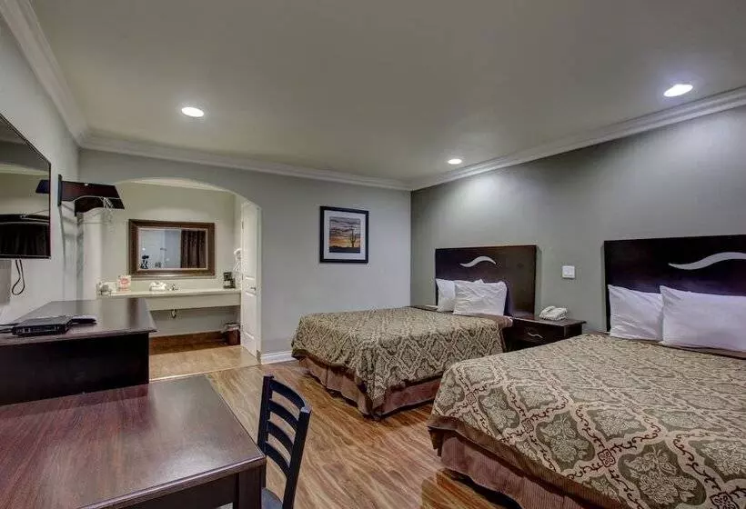 汽车旅馆 West Coast Inn Near Gem Theatre