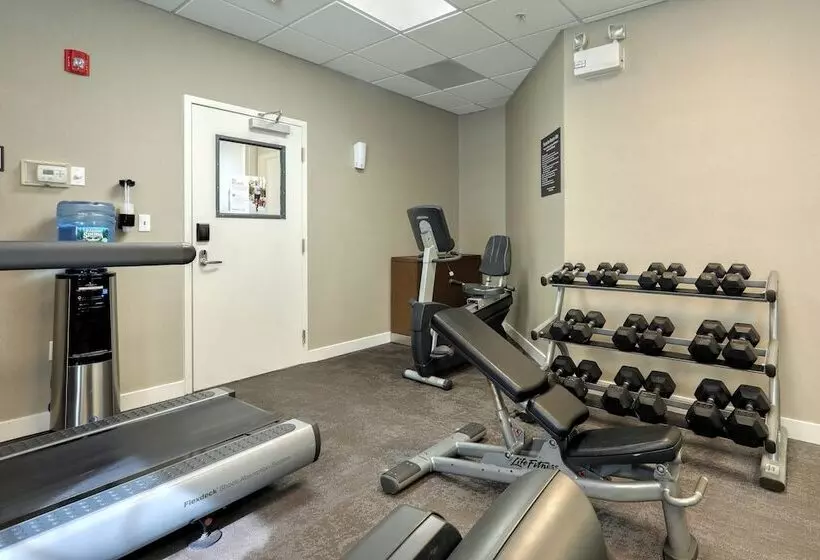 Residence Inn By Marriott Woodbridge Edison/raritan Center