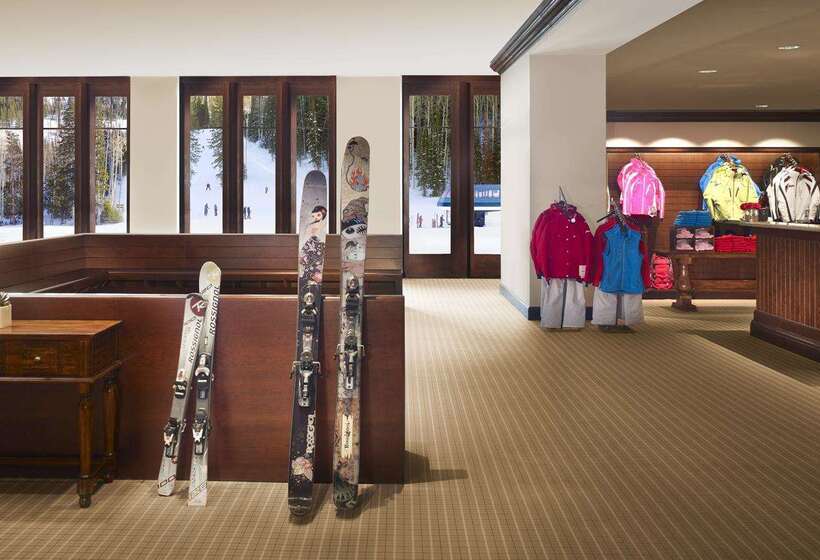 استراحتگاه Montage Deer Valley