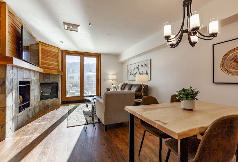 The Caledonian By All Seasons Resort Lodging