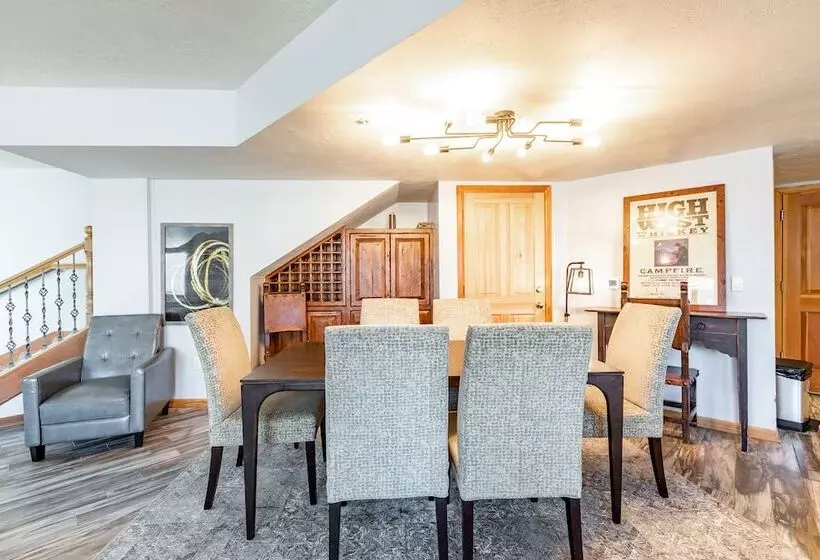 The Caledonian By All Seasons Resort Lodging