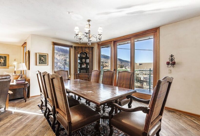 The Caledonian By All Seasons Resort Lodging