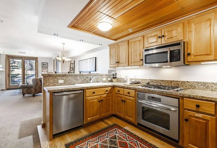 The Caledonian By All Seasons Resort Lodging