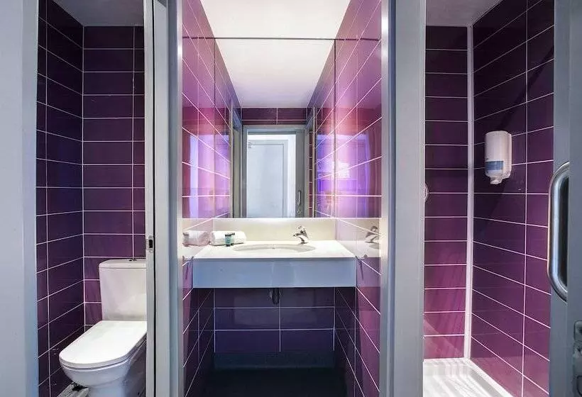 Twentytu Hostel Barcelona