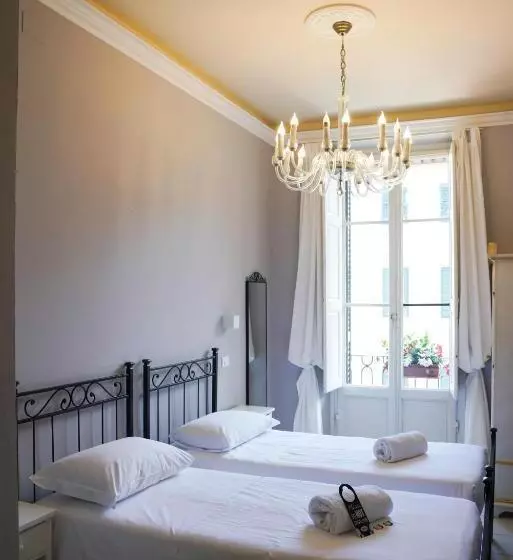 تختخواب و صبحانه Affittacamere Alba