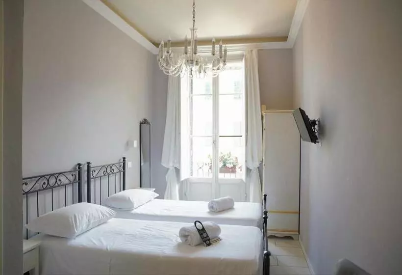 تختخواب و صبحانه Affittacamere Alba