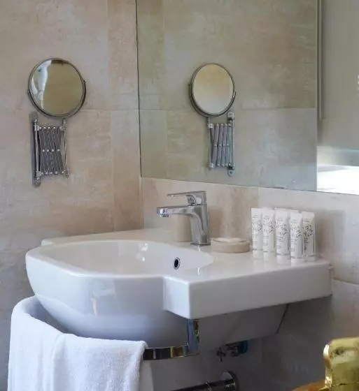 تختخواب و صبحانه Affittacamere Alba