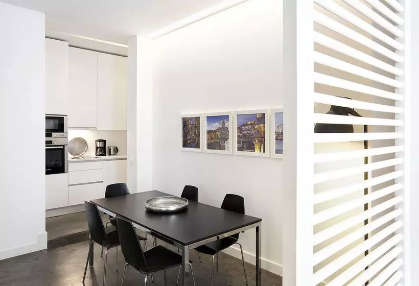 Hello Lisbon Santa Apolonia