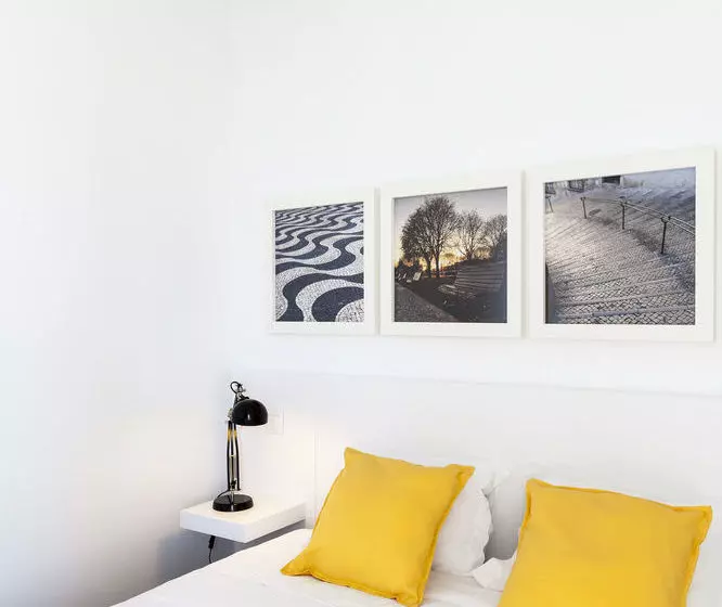 Hello Lisbon Santa Apolonia