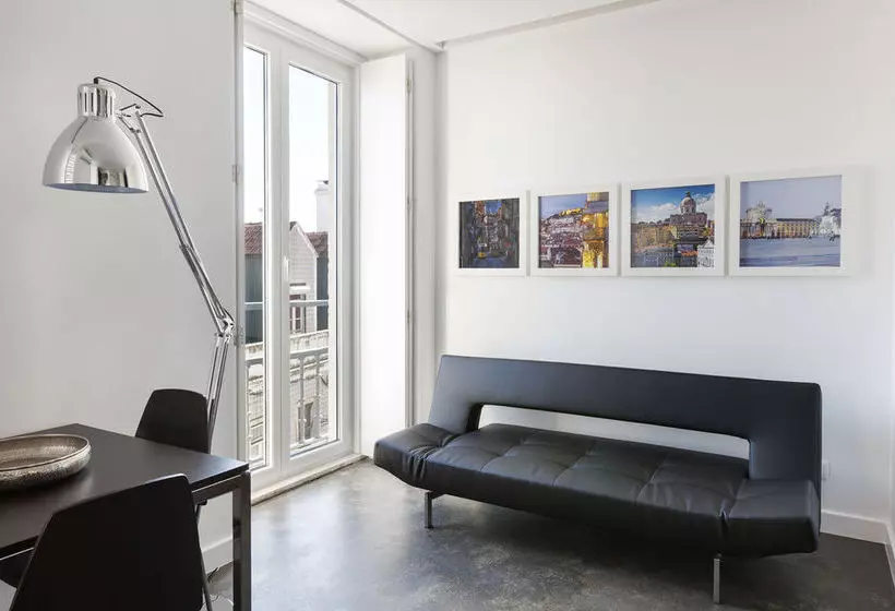 Hello Lisbon Santa Apolonia