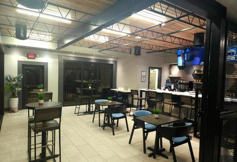 Otel Aiden By Best Western South Reno