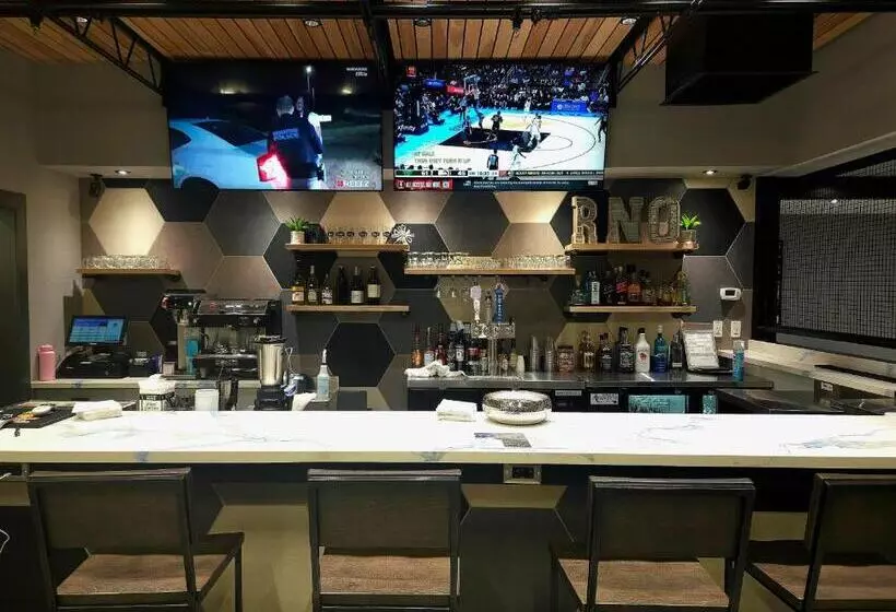 Hotel Aiden By Best Western South Reno