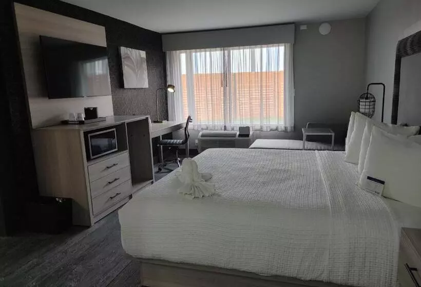 Hotel Aiden By Best Western South Reno