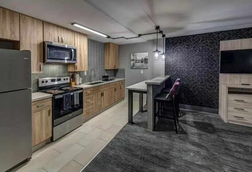 Hotel Aiden By Best Western South Reno