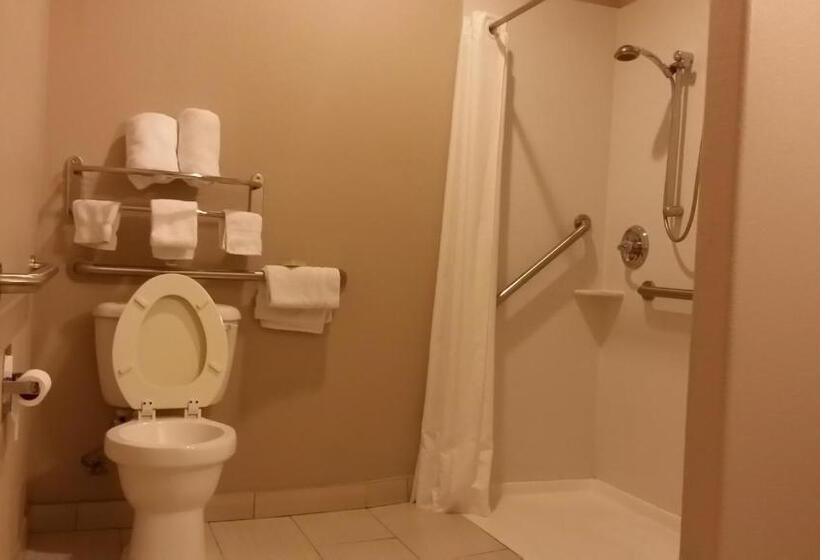 Hotel Atria Inn & Suites