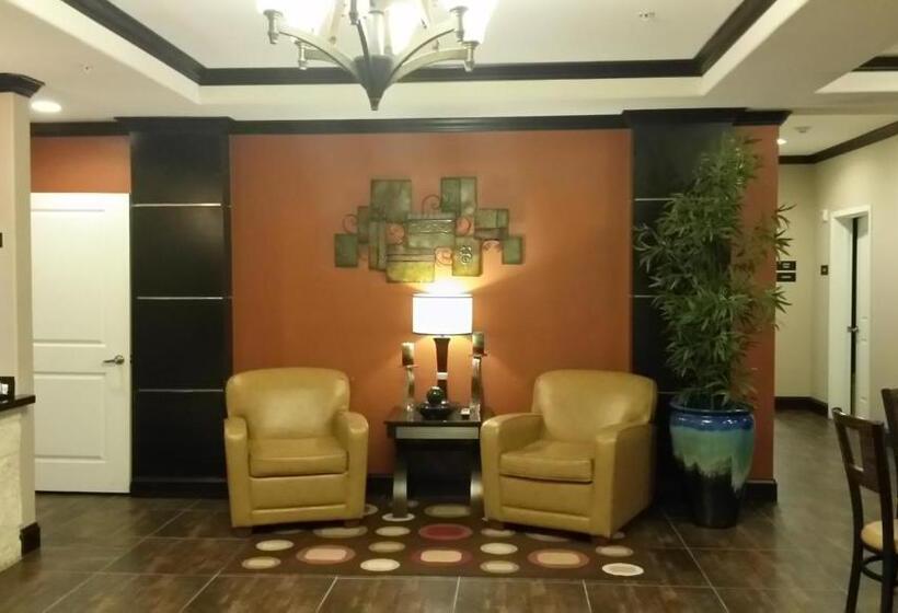 Hotel Atria Inn & Suites