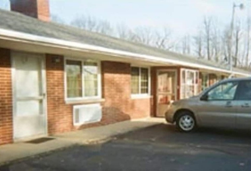 호텔 Cool Springs Inn