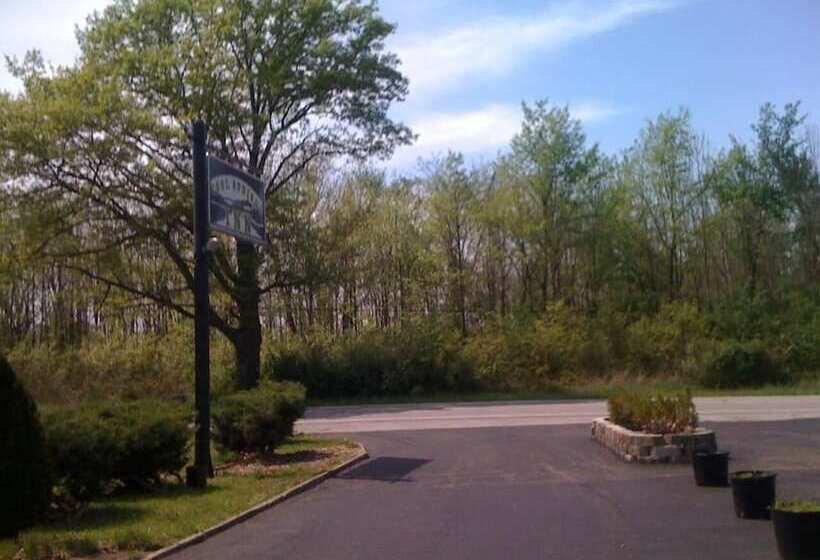 호텔 Cool Springs Inn