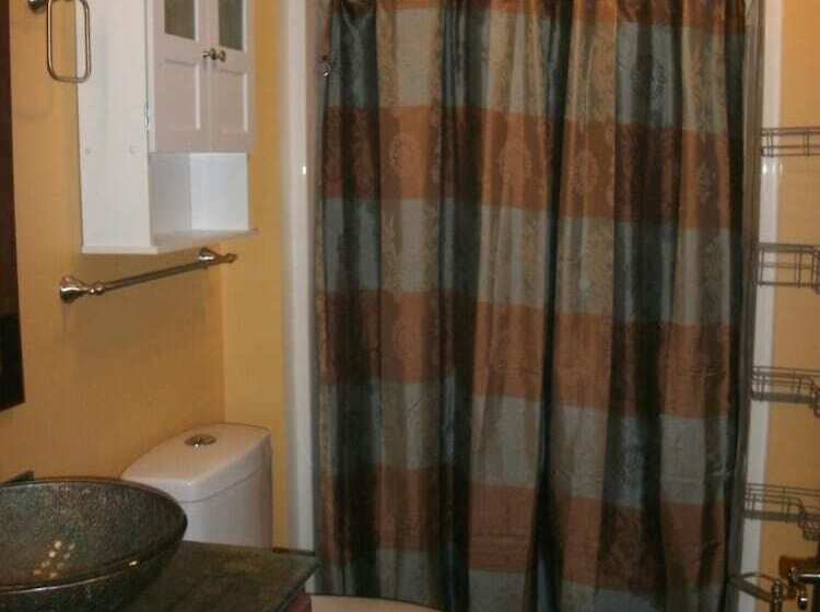 호텔 Cool Springs Inn