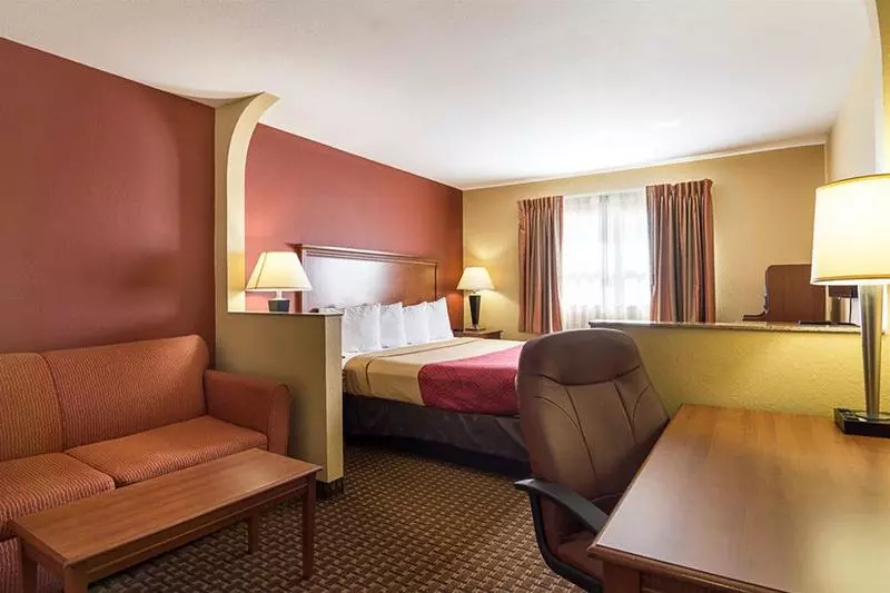 ホテル Econo Lodge Inn & Suites Little Rock Sw