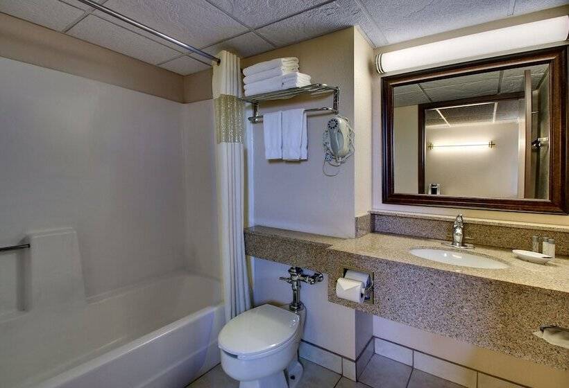 فندق Everspring Inn