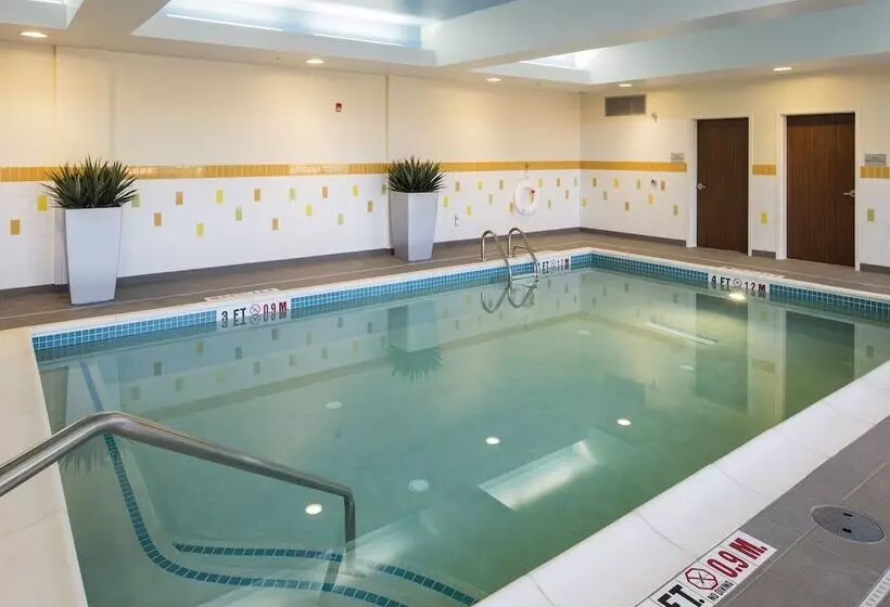 호텔 Fairfield Inn & Suites By Marriott Hershey Chocolate Avenue