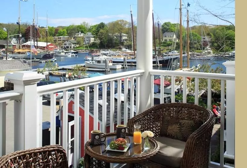 Otel Grand Harbor Inn