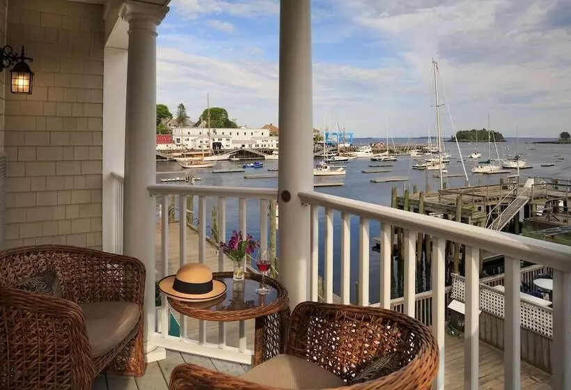 Otel Grand Harbor Inn