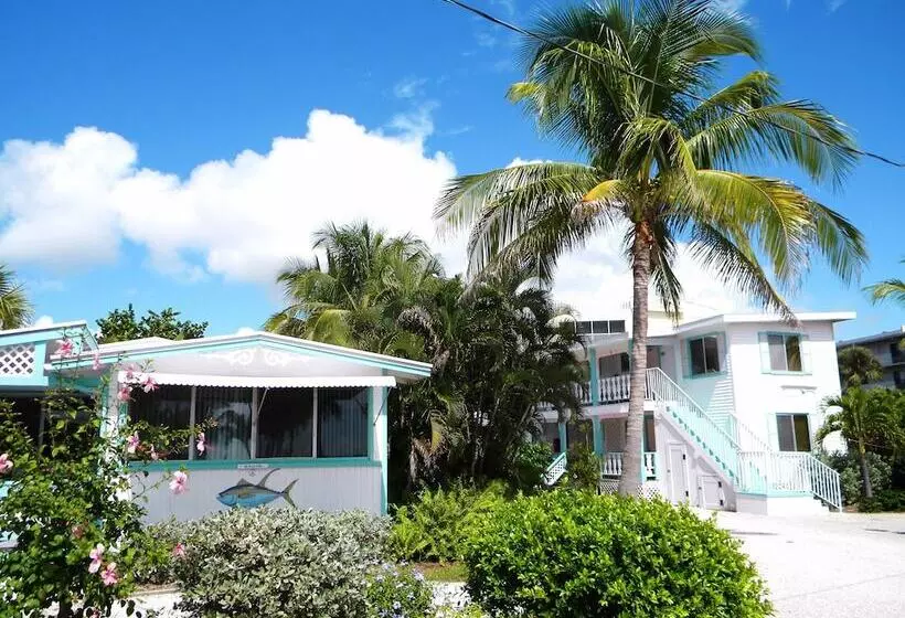 호텔 Gulf Breeze Cottages