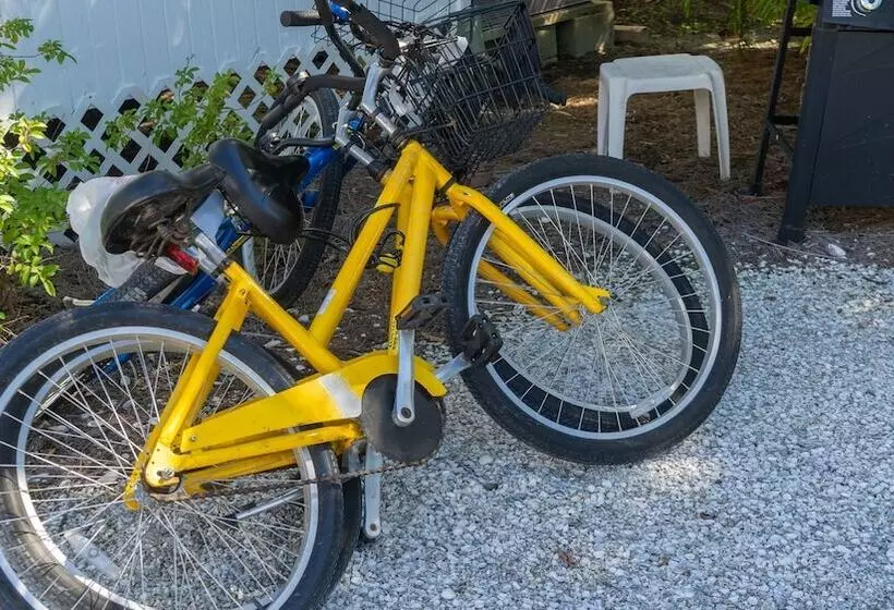 호텔 Gulf Breeze Cottages