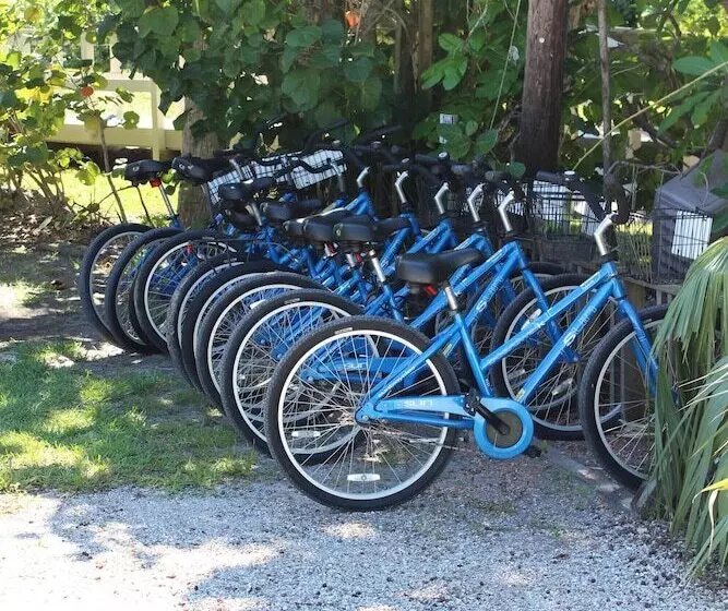 호텔 Gulf Breeze Cottages