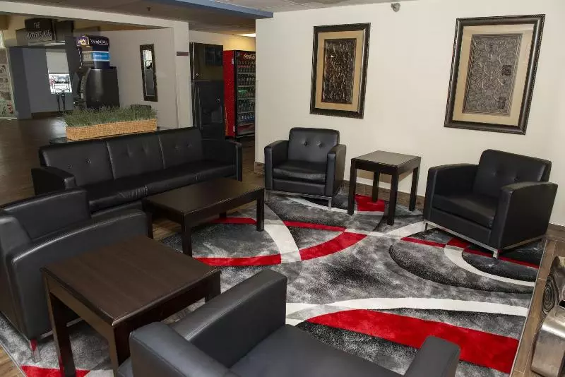 Hope Hotel And Richard C. Holbrooke Conference Center