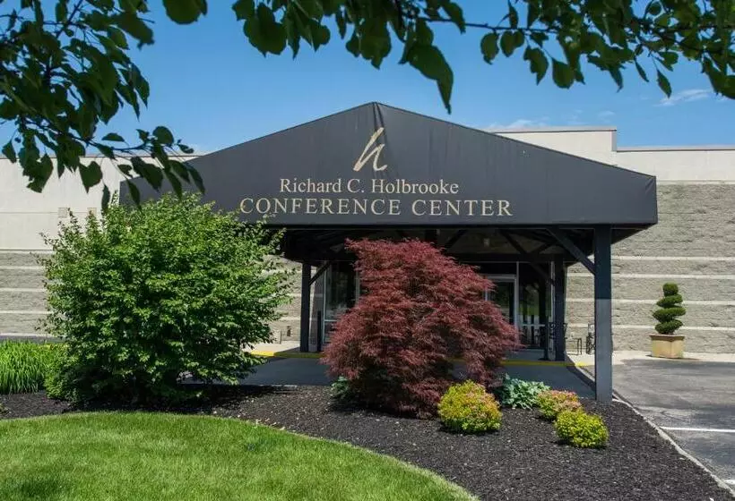 Hope Hotel And Richard C. Holbrooke Conference Center