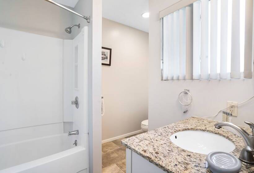 渡假胜地  The Surf Club