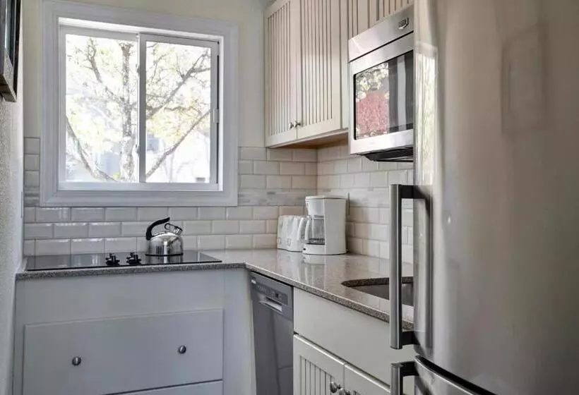 리조트 The Surf Club