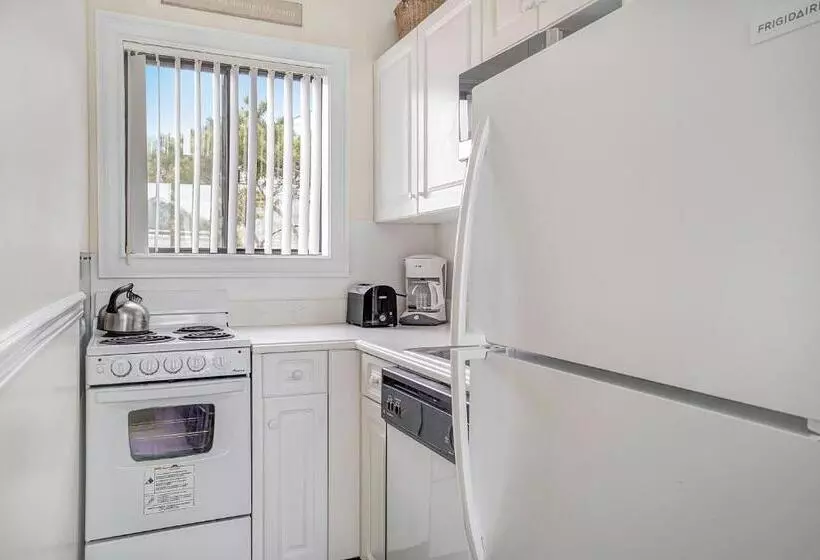 리조트 The Surf Club