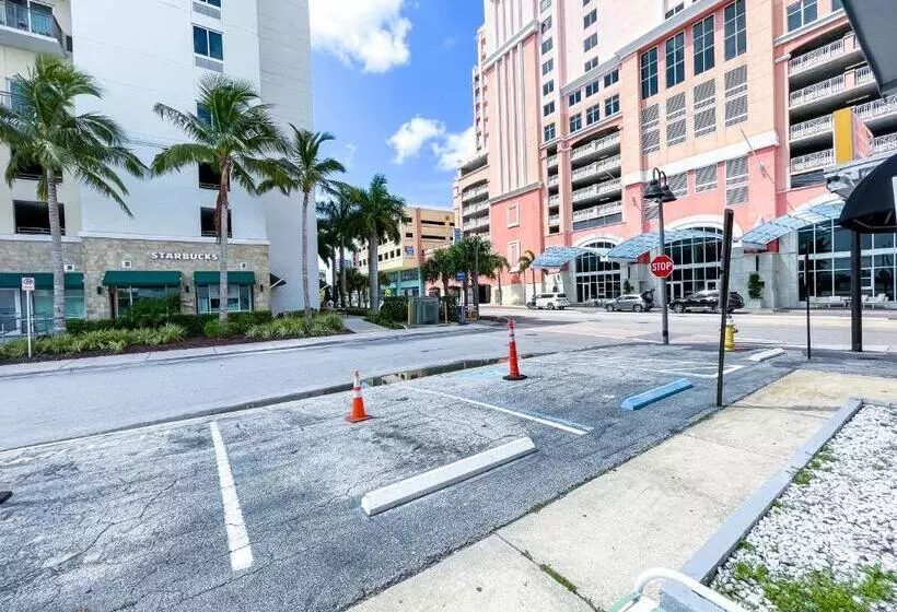 Sunrise Resort Motel South