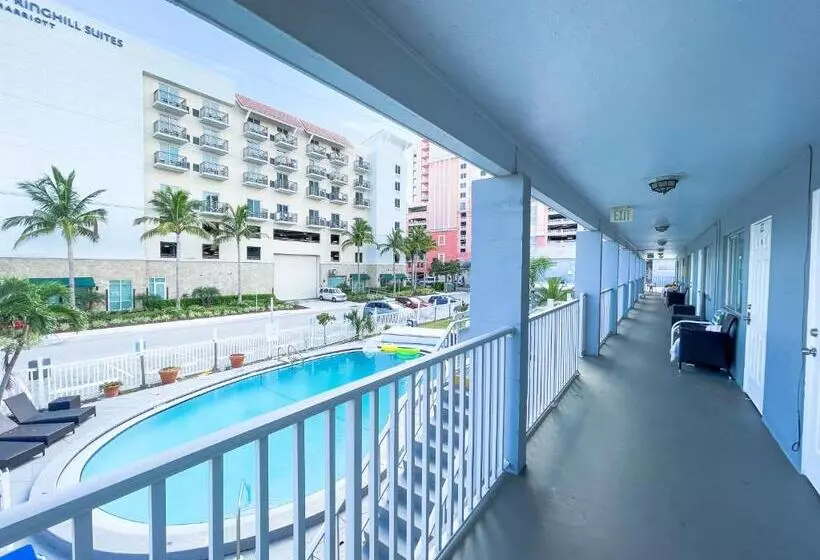 Sunrise Resort Motel South