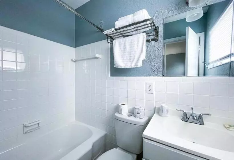 Sunrise Resort Motel South