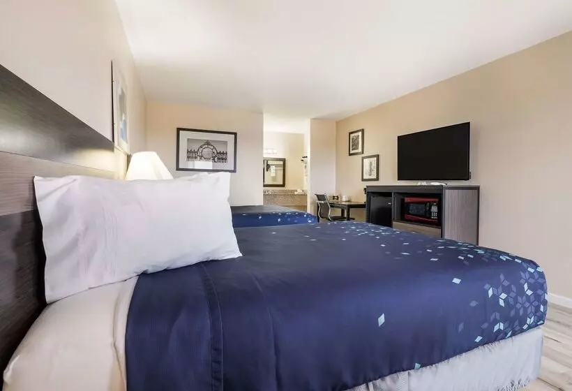 בית מלון כפרי Americas Best Value Inn Refugio