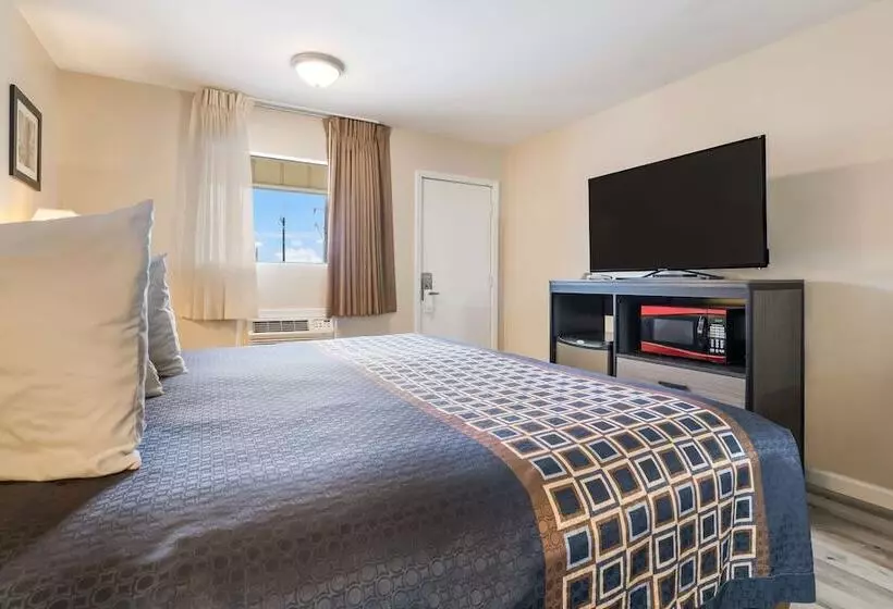 בית מלון כפרי Americas Best Value Inn Refugio