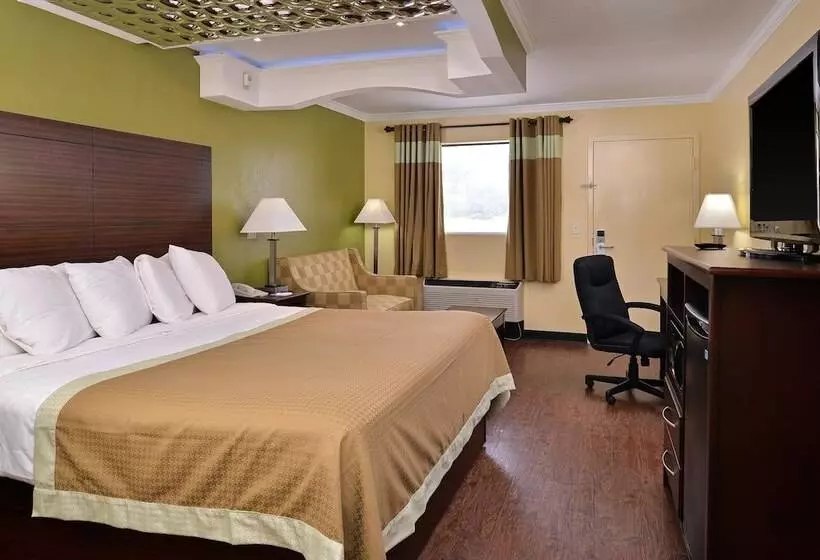 فندق Americas Best Value Inn Winona
